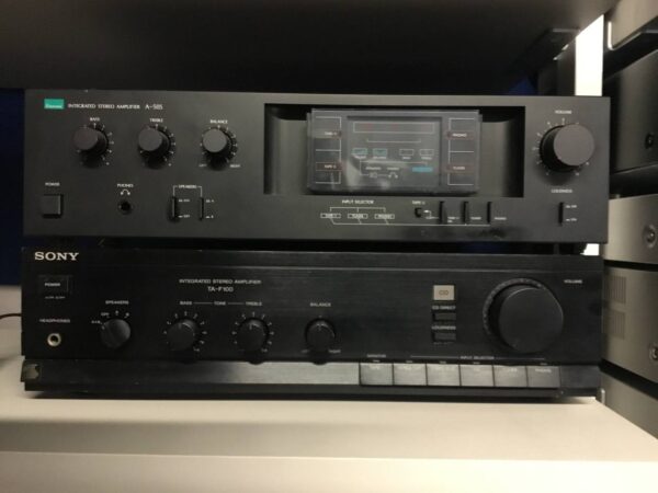 Amplificatore Sansui a 505