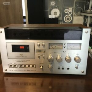 Akai GXC-570d cassette deck